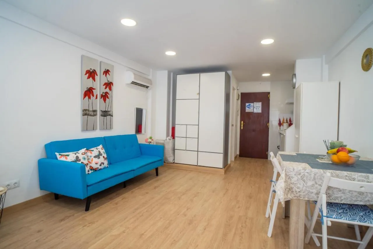 Apt. P/3 10' From The Beach W/Wifi In Torremolinos Apartment