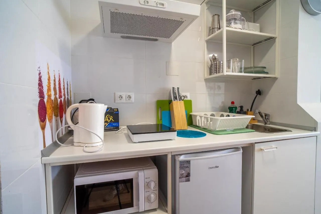 Apartment Apt. P/3 10' From The Beach W/Wifi In Torremolinos Spain